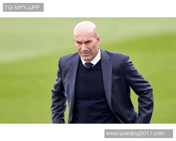 齐达内欧冠双面传奇球员荣耀与教练巅峰的辉煌历程 齐达内欧冠双面传奇球员荣耀与教练巅峰的辉煌历程