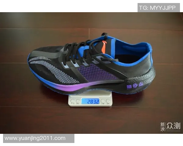 运动鞋的创新设计与舒适性探索:从科技材料到个性化定制的全新发展趋势 运动鞋的创新设计与舒适性探索:从科技材料到个性化定制的全新发展趋势