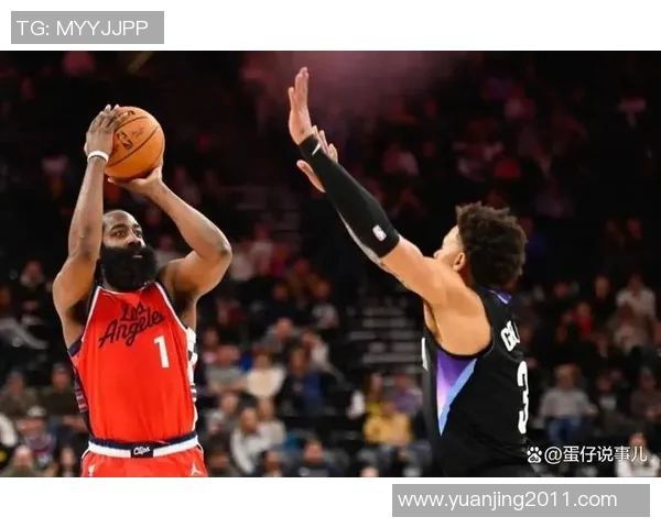 快船与爵士季后赛G5激战回顾球星表现与战术分析全景呈现